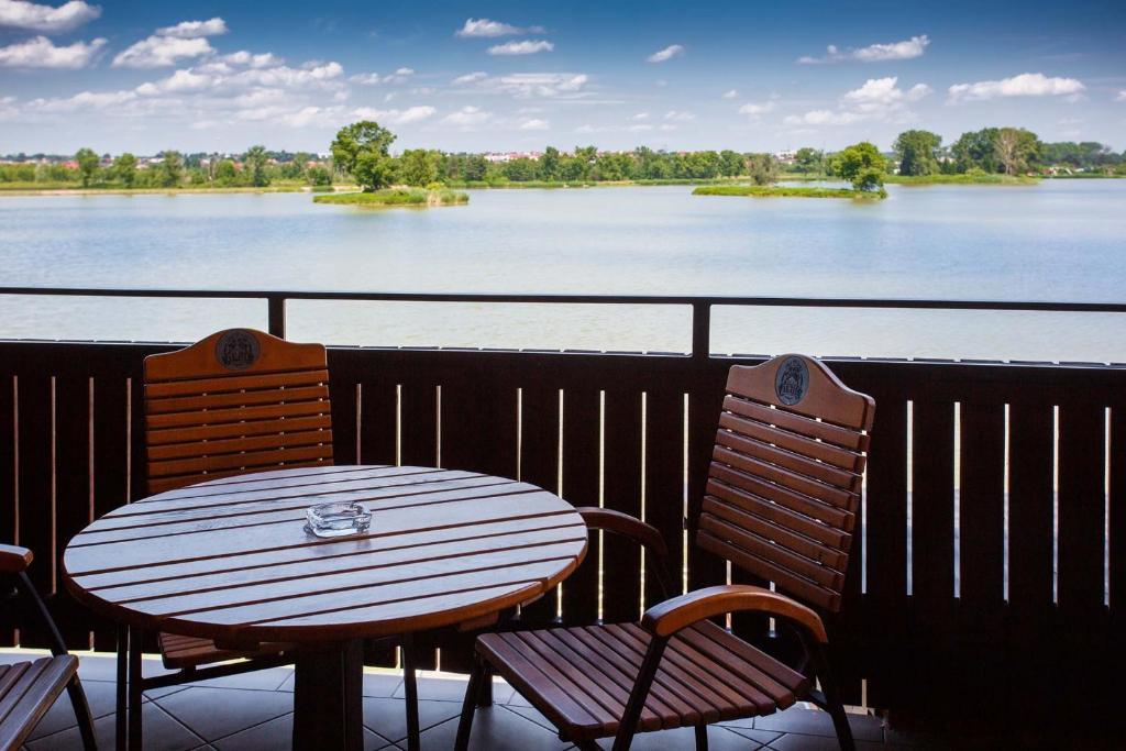 Hotel Duo Spa Janów Lubelski Esterno foto